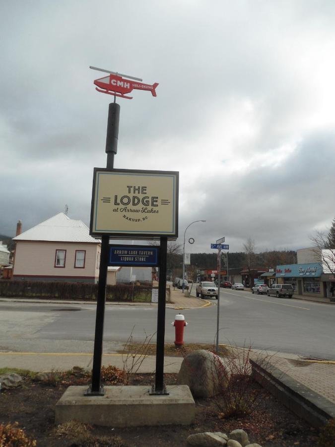 The Lodge At Arrow Lakes Nakusp Exterior foto